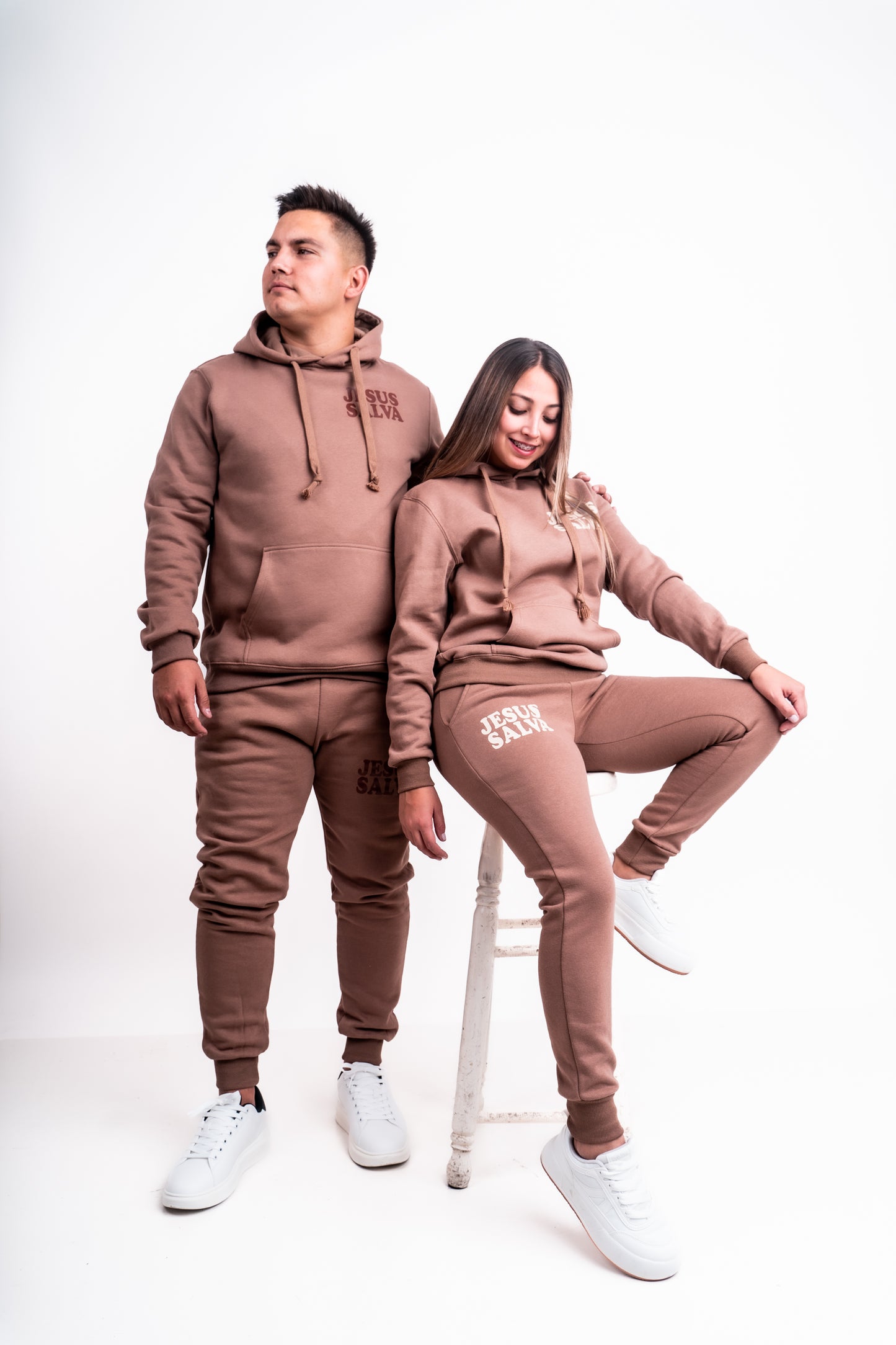 Conjunto Jesús Salva - Isaias 52:7